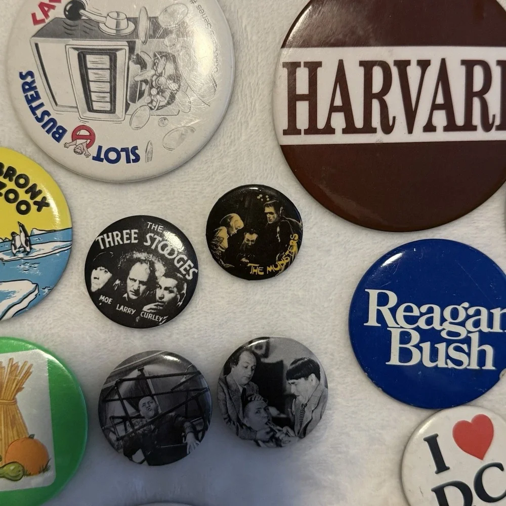 Vintage Pinback Button Lot 17 Reagan Bush Harvard Three Stooges Munsters More